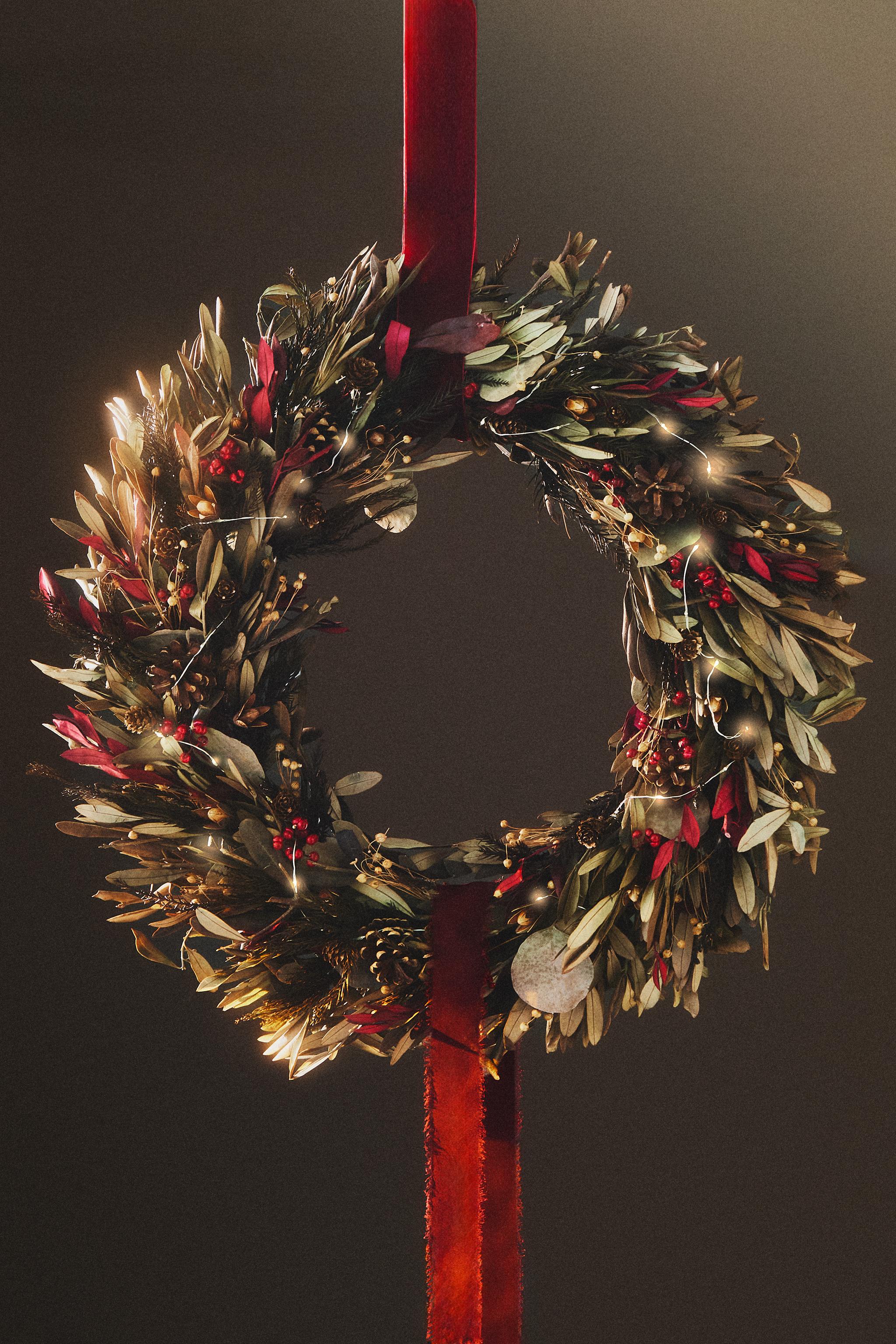 CHRISTMAS WREATH ORNAMENT OLIVE LEAF CHRISTMAS (23.6")